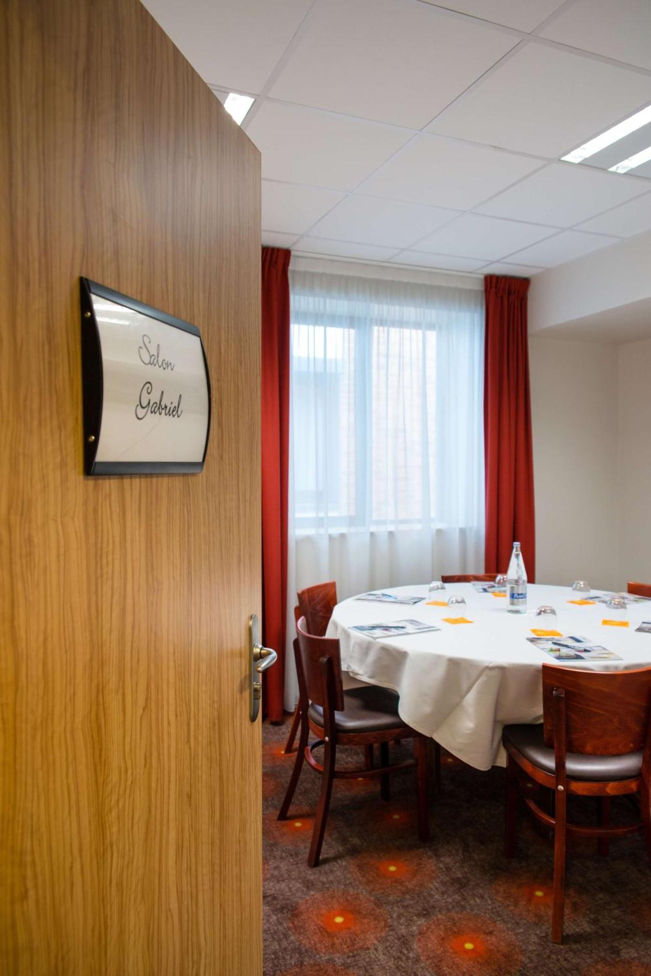 Brit Hotel Rennes St Gregoire - Le Villeneuve Saint-Grégoire Eksteriør billede