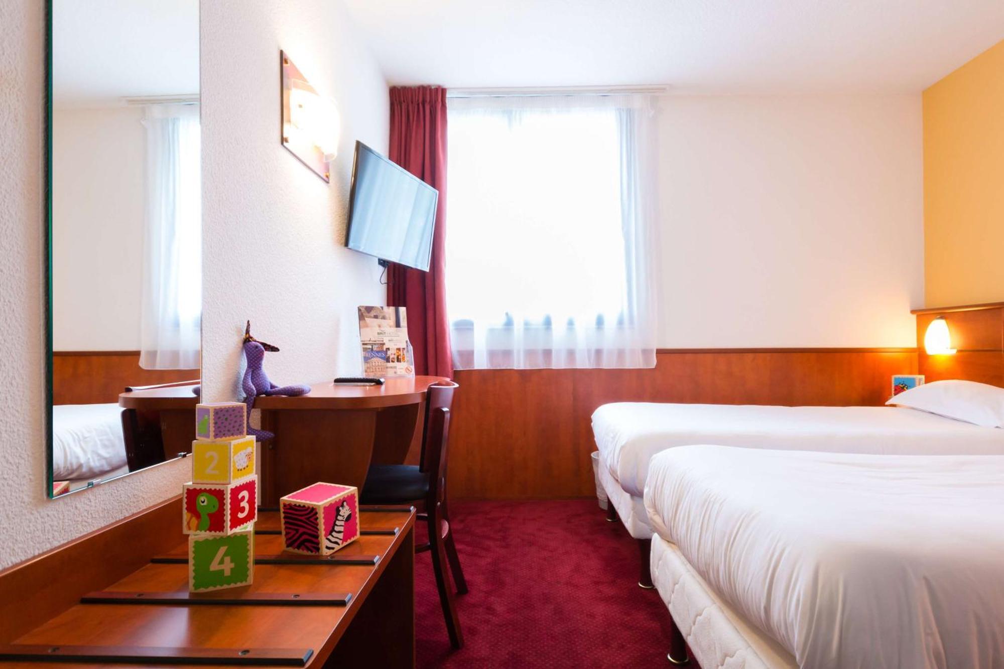 Brit Hotel Rennes St Gregoire - Le Villeneuve Saint-Grégoire Eksteriør billede