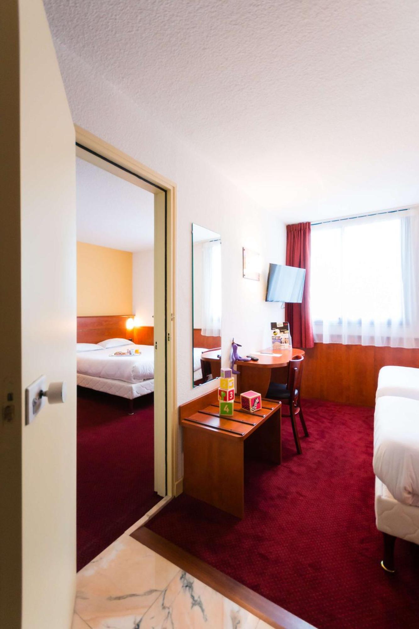 Brit Hotel Rennes St Gregoire - Le Villeneuve Saint-Grégoire Eksteriør billede